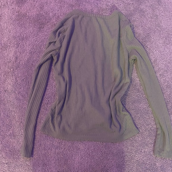 Green Button-Up Cardigan - Picture 2 of 3